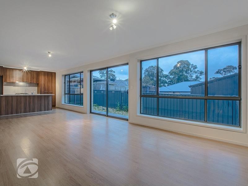 5 Roy Avenue, Ridgehaven SA 5097