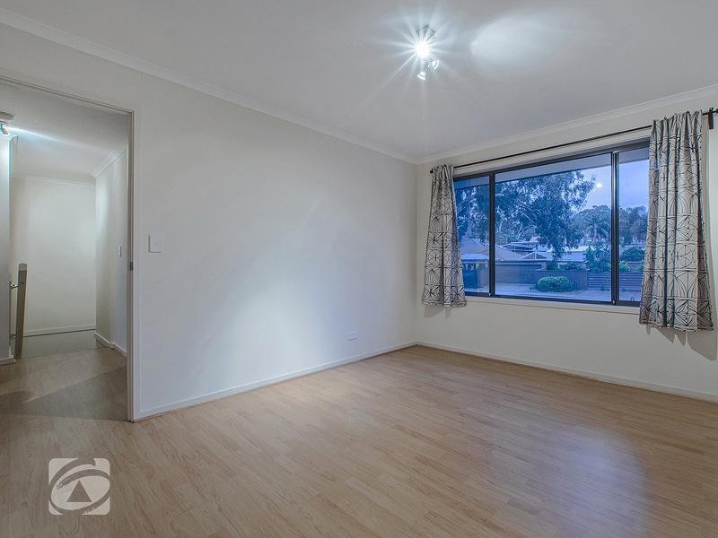 5 Roy Avenue, Ridgehaven SA 5097