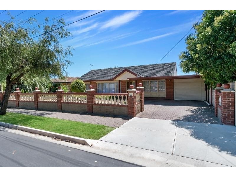 8 Yelland Street, Hillcrest SA 5086