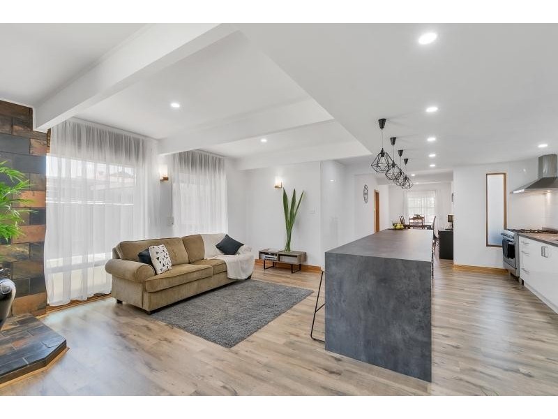 8 Yelland Street, Hillcrest SA 5086