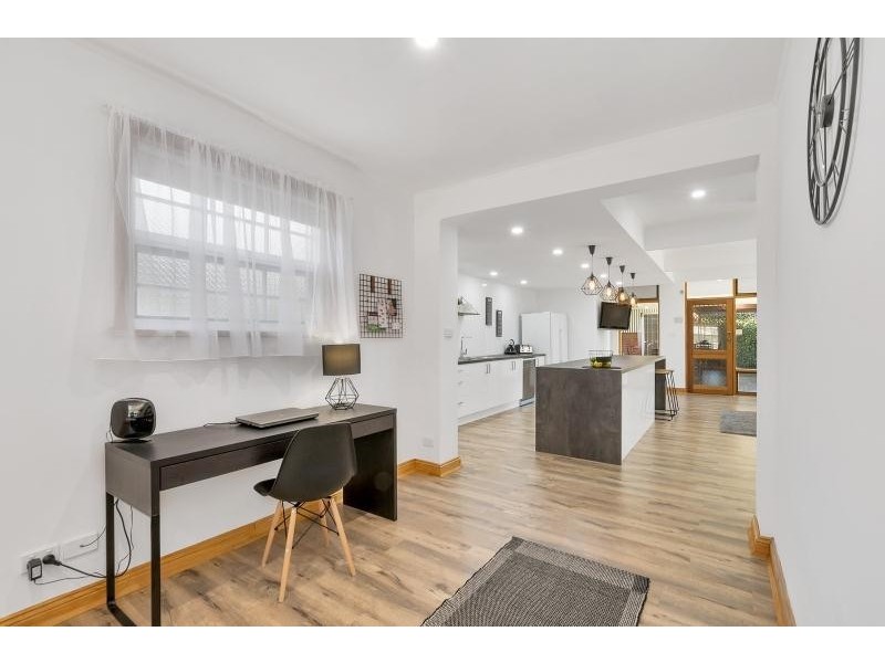 8 Yelland Street, Hillcrest SA 5086