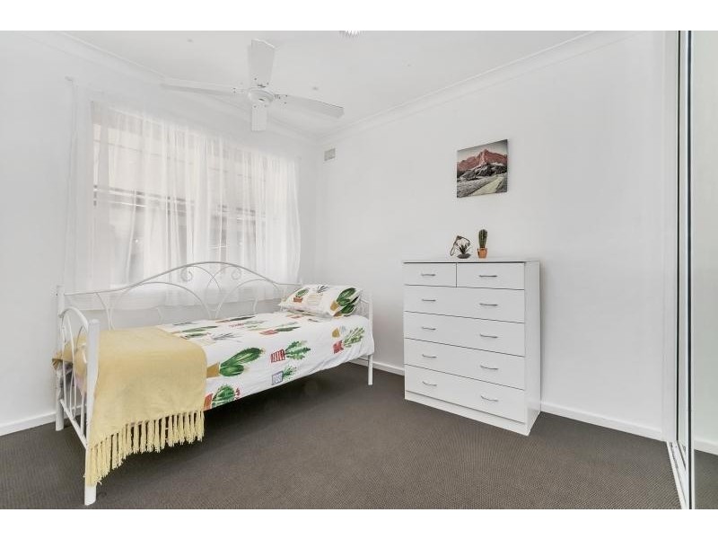 8 Yelland Street, Hillcrest SA 5086