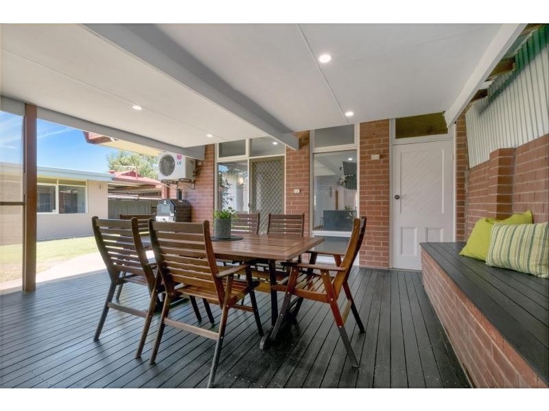 8 Yelland Street, Hillcrest SA 5086