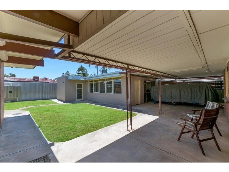 8 Yelland Street, Hillcrest SA 5086