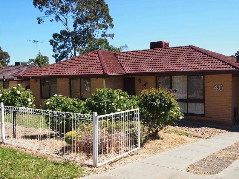40 Somerset Avenue, Redwood Park SA 5097