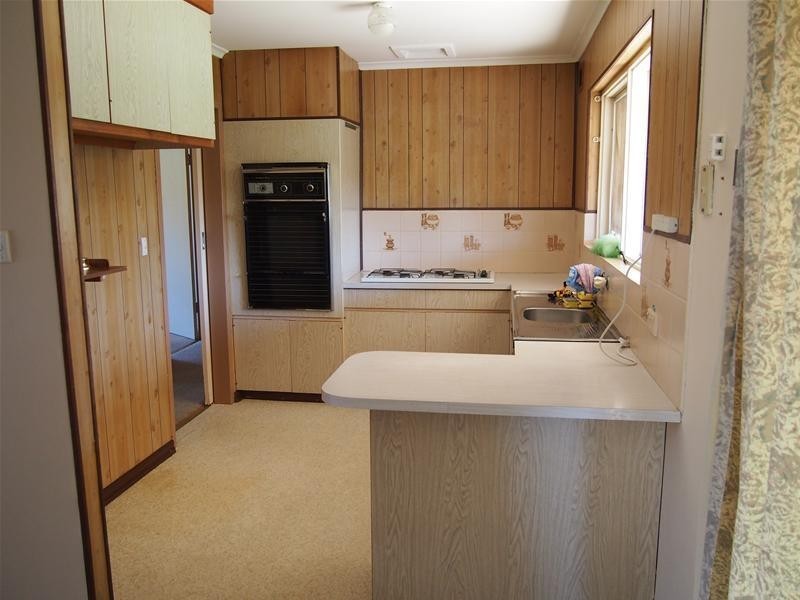 40 Somerset Avenue, Redwood Park SA 5097