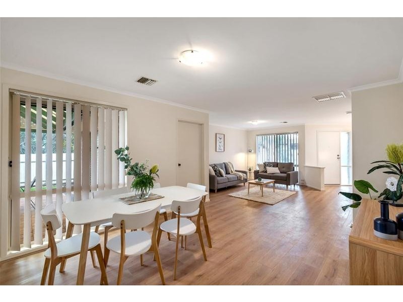 5 Woodbury Place, Ridgehaven SA 5097