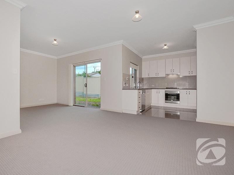 4 Keystone Avenue, Hope Valley SA 5090