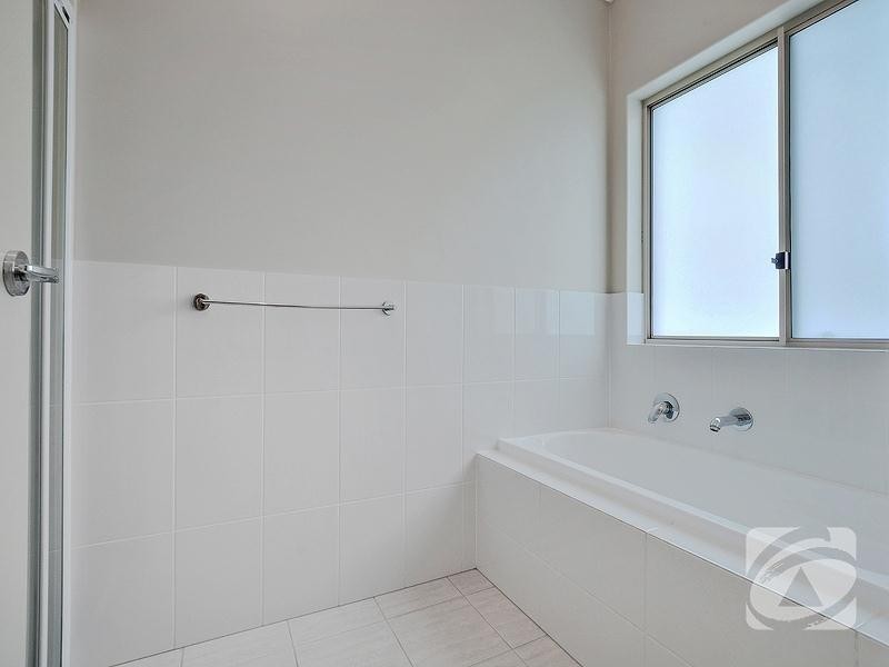 4 Keystone Avenue, Hope Valley SA 5090