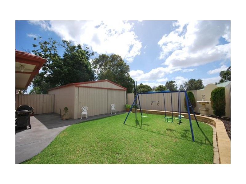 26 Radiata Grove, Salisbury Heights SA 5109