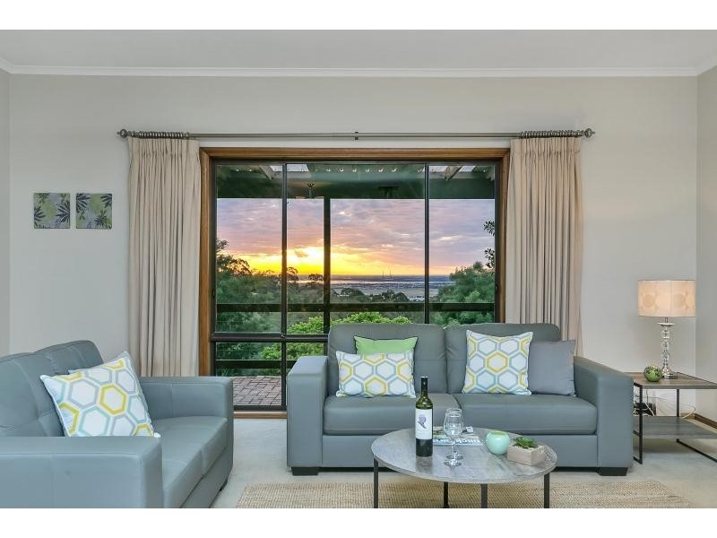 5 Teakle Court, Wynn Vale SA 5127