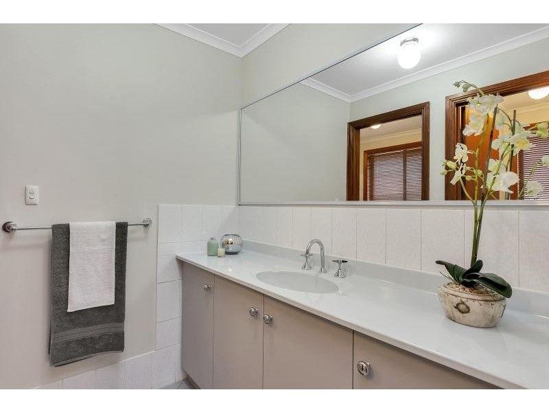 5 Teakle Court, Wynn Vale SA 5127