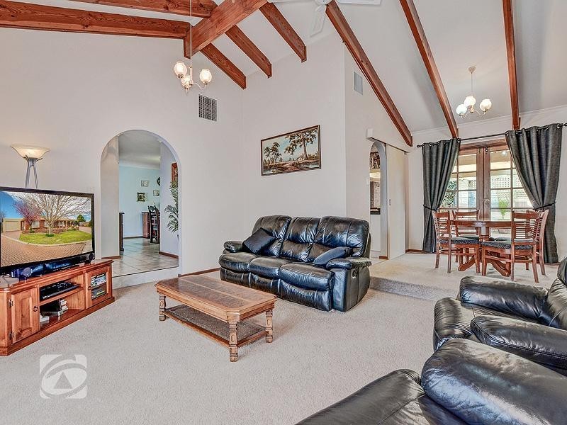 8 Moorhen Place, Wynn Vale SA 5127