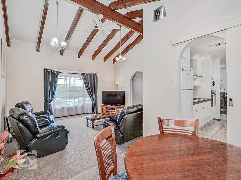 8 Moorhen Place, Wynn Vale SA 5127