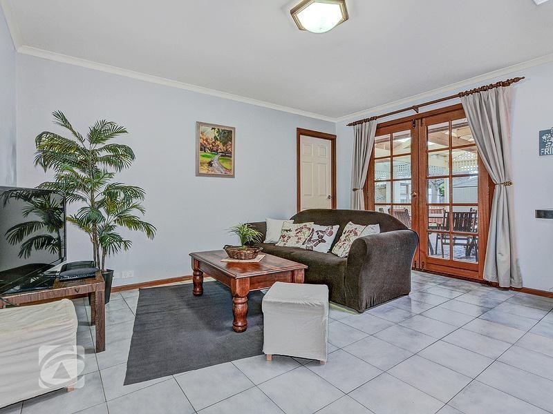 8 Moorhen Place, Wynn Vale SA 5127