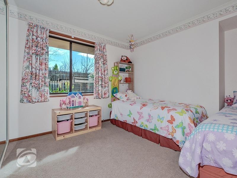 8 Moorhen Place, Wynn Vale SA 5127