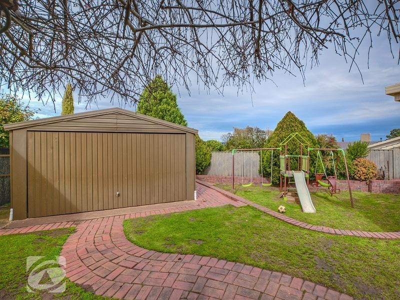 8 Moorhen Place, Wynn Vale SA 5127