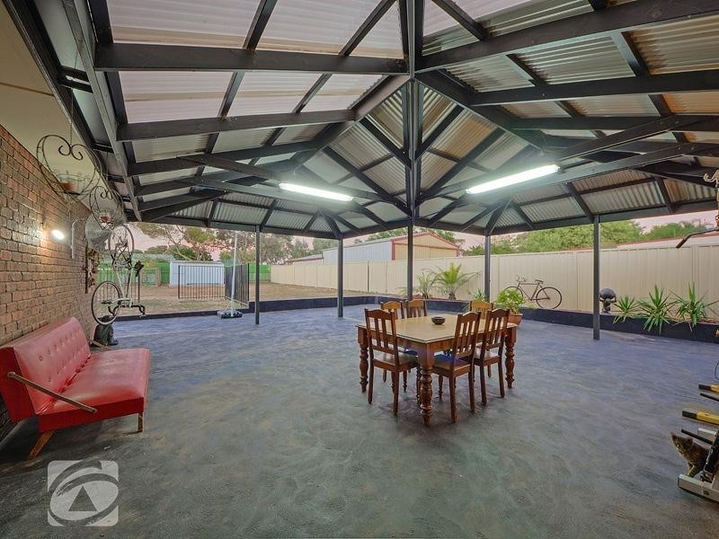 17 Queen Street, Roseworthy SA 5371