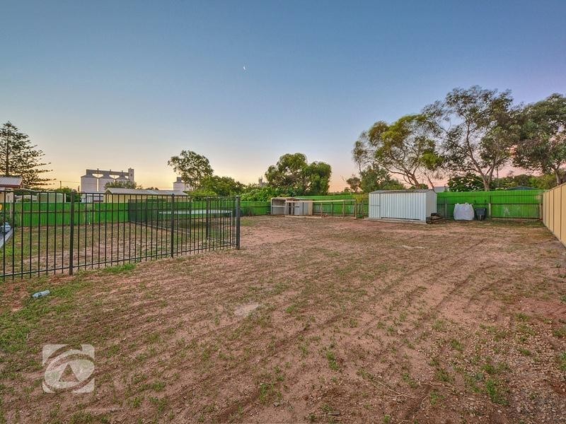 17 Queen Street, Roseworthy SA 5371