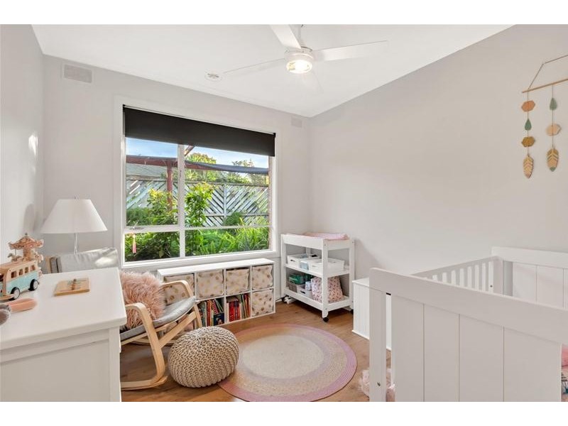 18 Cremin Street, Fairview Park SA 5126