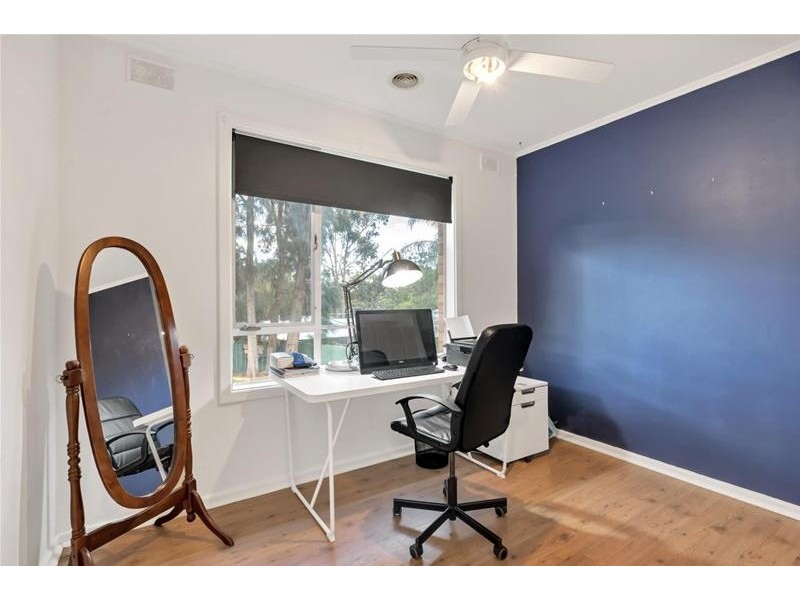 18 Cremin Street, Fairview Park SA 5126