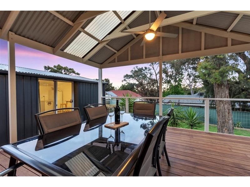 18 Cremin Street, Fairview Park SA 5126