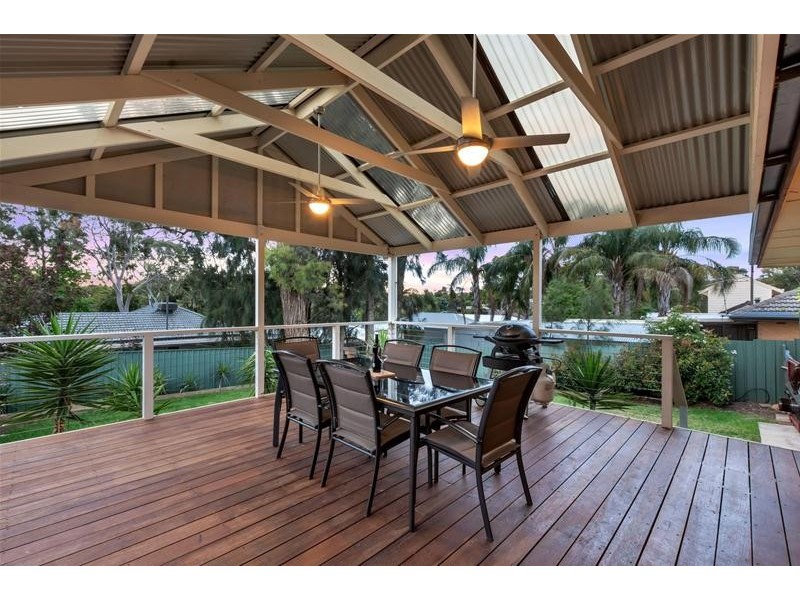 18 Cremin Street, Fairview Park SA 5126