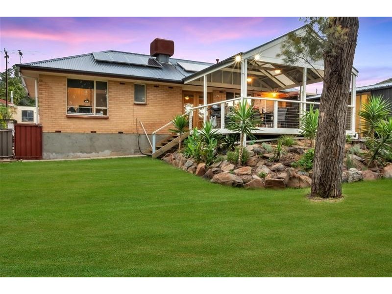 18 Cremin Street, Fairview Park SA 5126