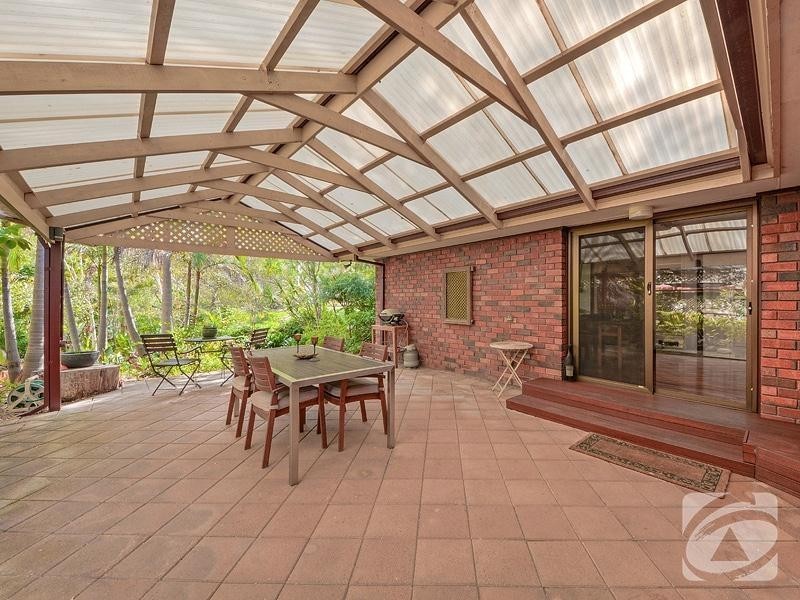 5 Pumphrey Court, Redwood Park SA 5097