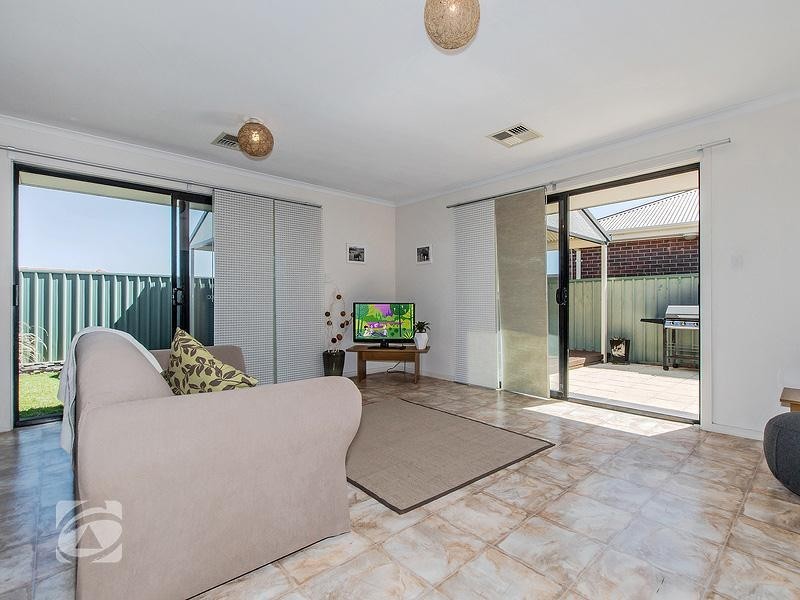 13 Bowman Street, Walkley Heights SA 5098