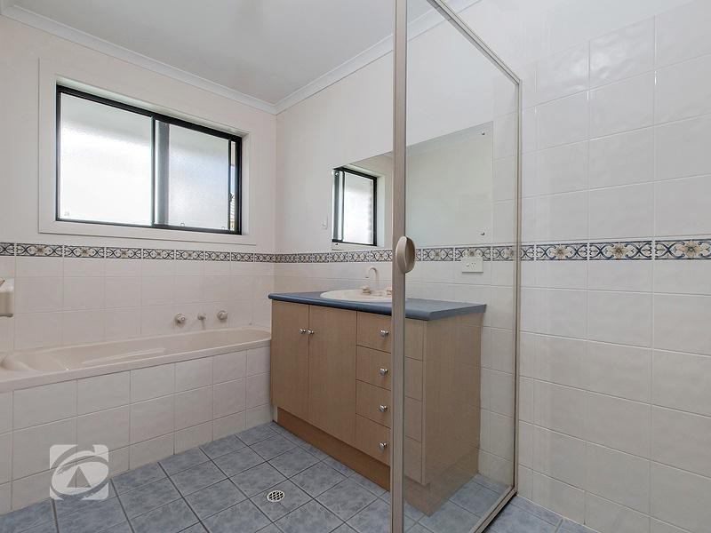 13 Bowman Street, Walkley Heights SA 5098