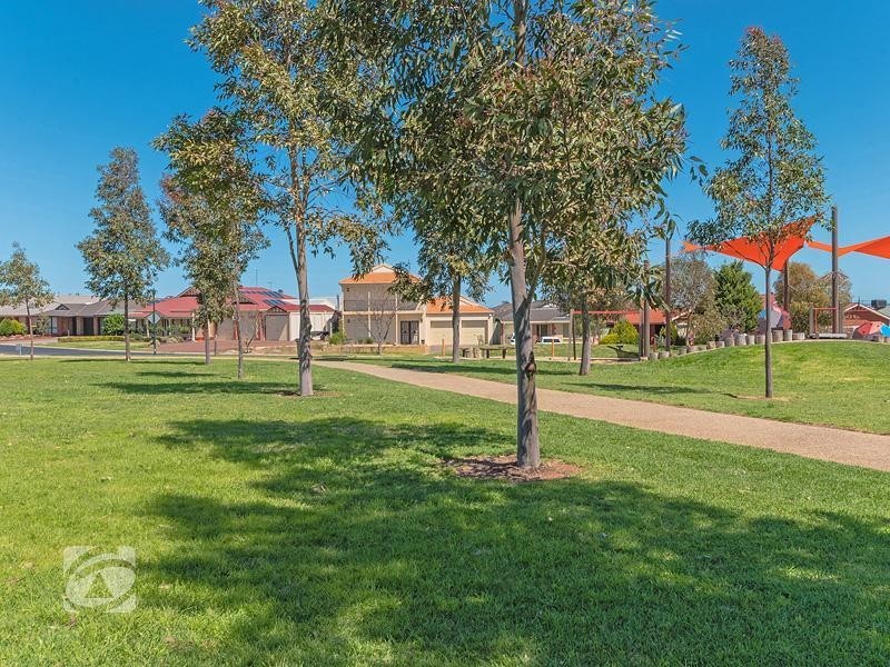 13 Bowman Street, Walkley Heights SA 5098