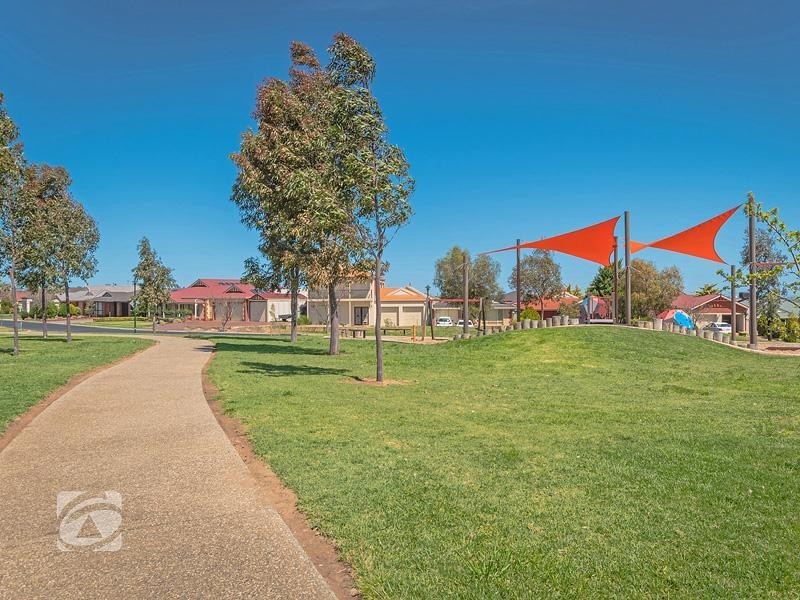 13 Bowman Street, Walkley Heights SA 5098