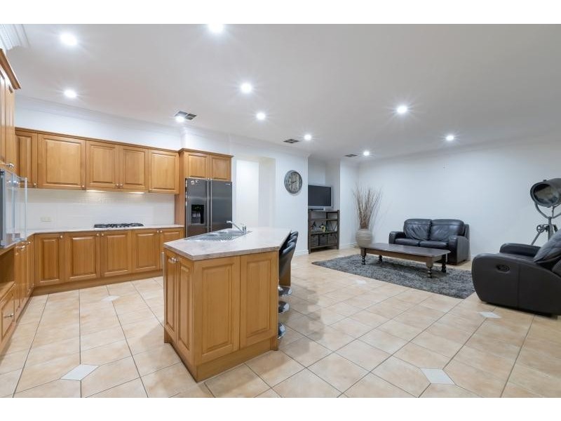 2 Eider Court, Greenwith SA 5125