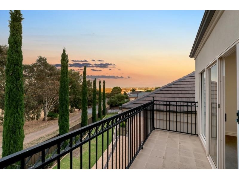 2 Eider Court, Greenwith SA 5125