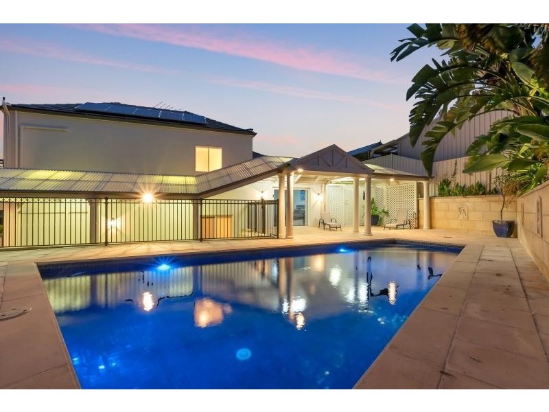 2 Eider Court, Greenwith SA 5125