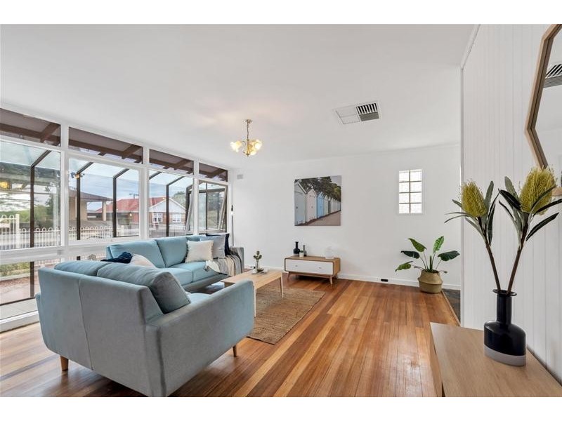 14 Launceston Avenue, Banksia Park SA 5091