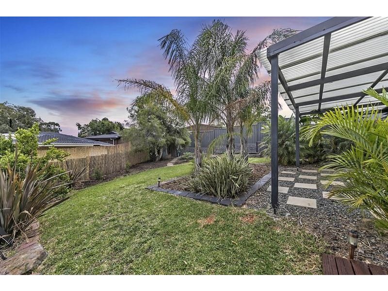 2 Pitman Court, Redwood Park SA 5097