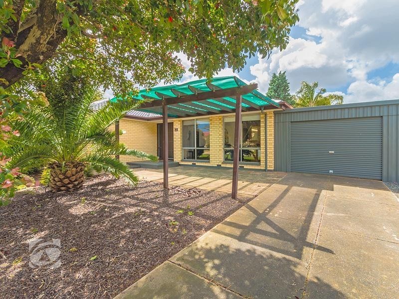 13 Hughes Avenue, St Agnes SA 5097