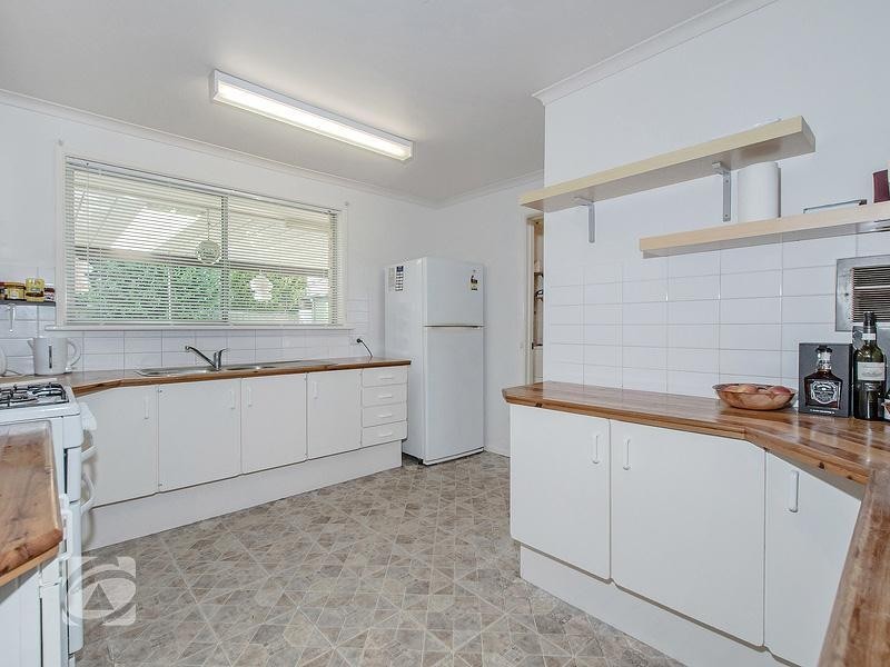 13 Hughes Avenue, St Agnes SA 5097