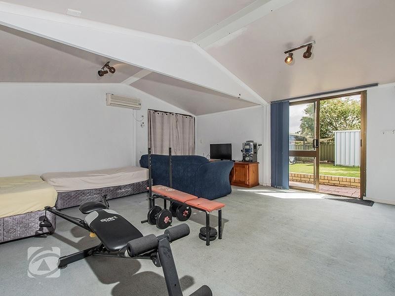 13 Hughes Avenue, St Agnes SA 5097