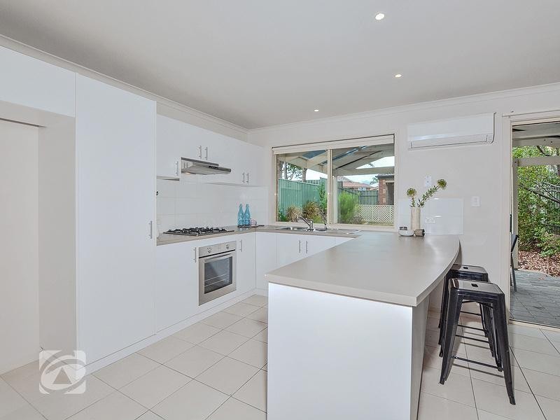 20 Harvey Avenue, Walkley Heights SA 5098