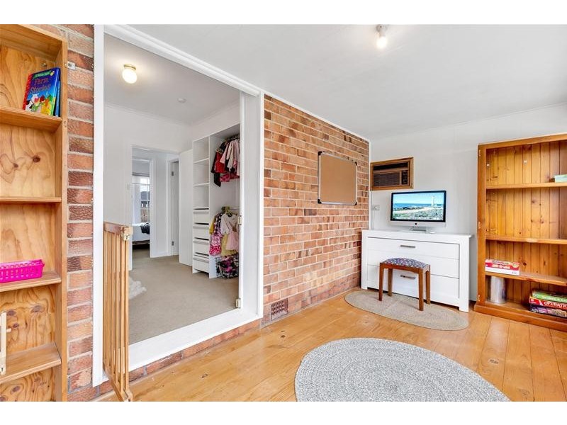 4 Jennier Crescent, Brahma Lodge SA 5109