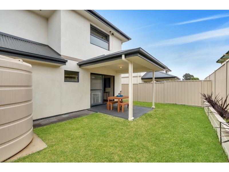 2/1109-1111 North East Road, Ridgehaven SA 5097