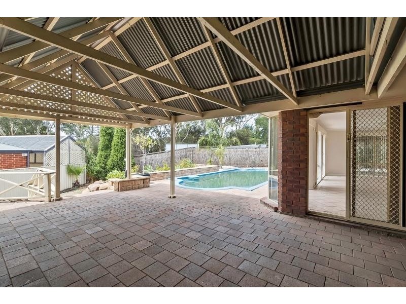 18 Satsuma Crescent, Golden Grove SA 5125