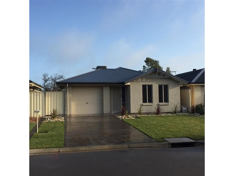 14 Bradford Avenue, Salisbury Heights SA 5109