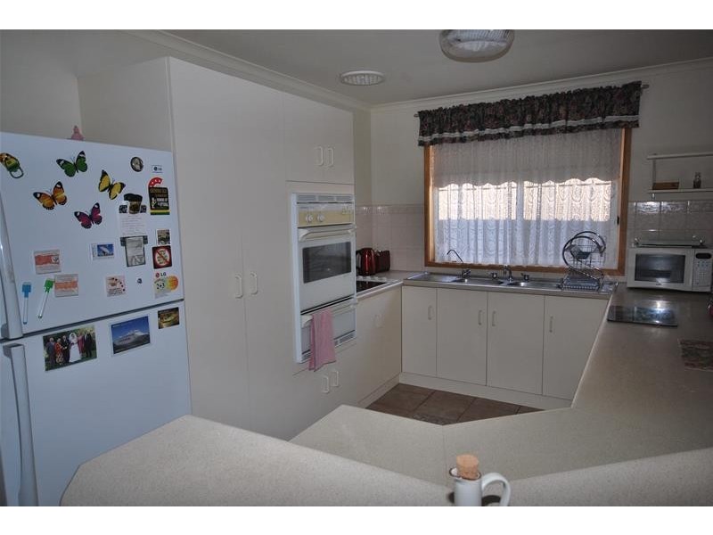 6 Cinnamon Grove, Blakeview SA 5114