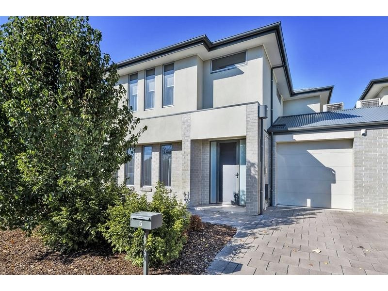 5 Hotham Street, Hope Valley SA 5090