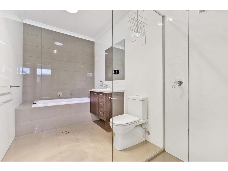 5 Hotham Street, Hope Valley SA 5090