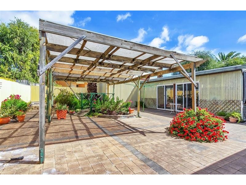 4 Pamela Avenue, Campbelltown SA 5074